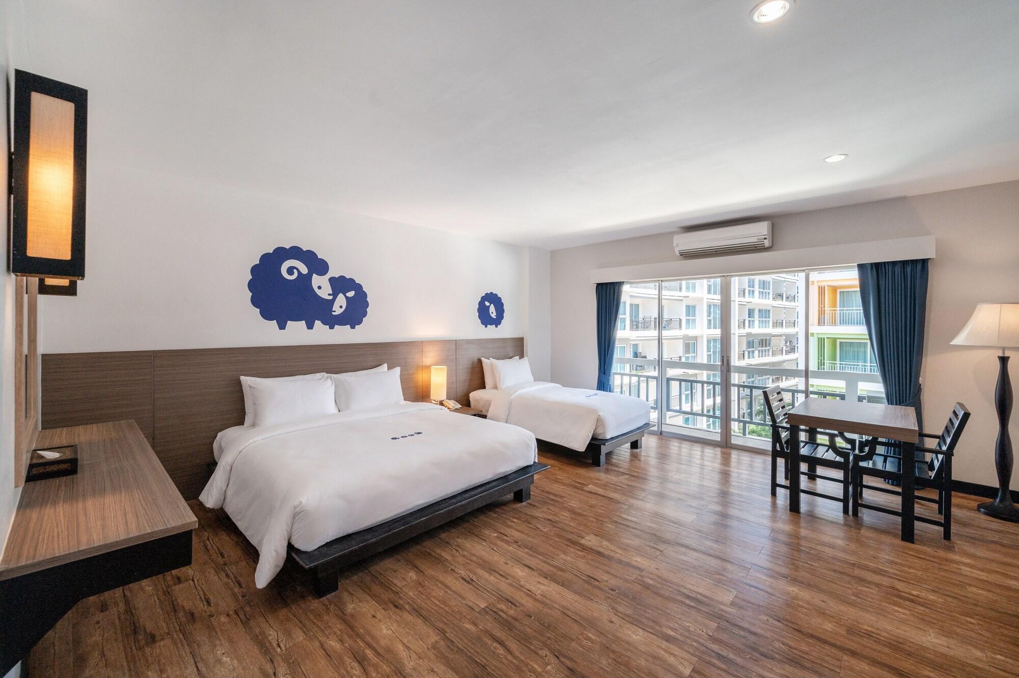 Kokotel Pattaya South Beach Exterior photo