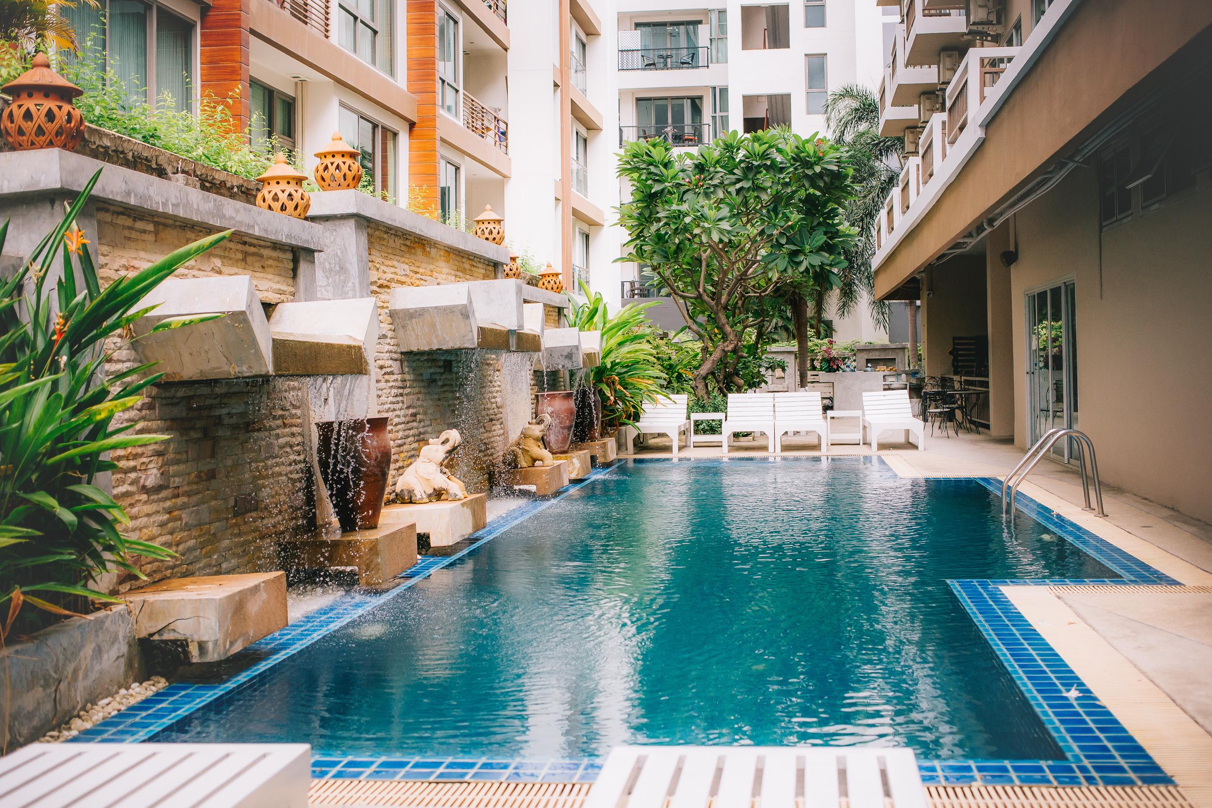 Kokotel Pattaya South Beach Exterior photo