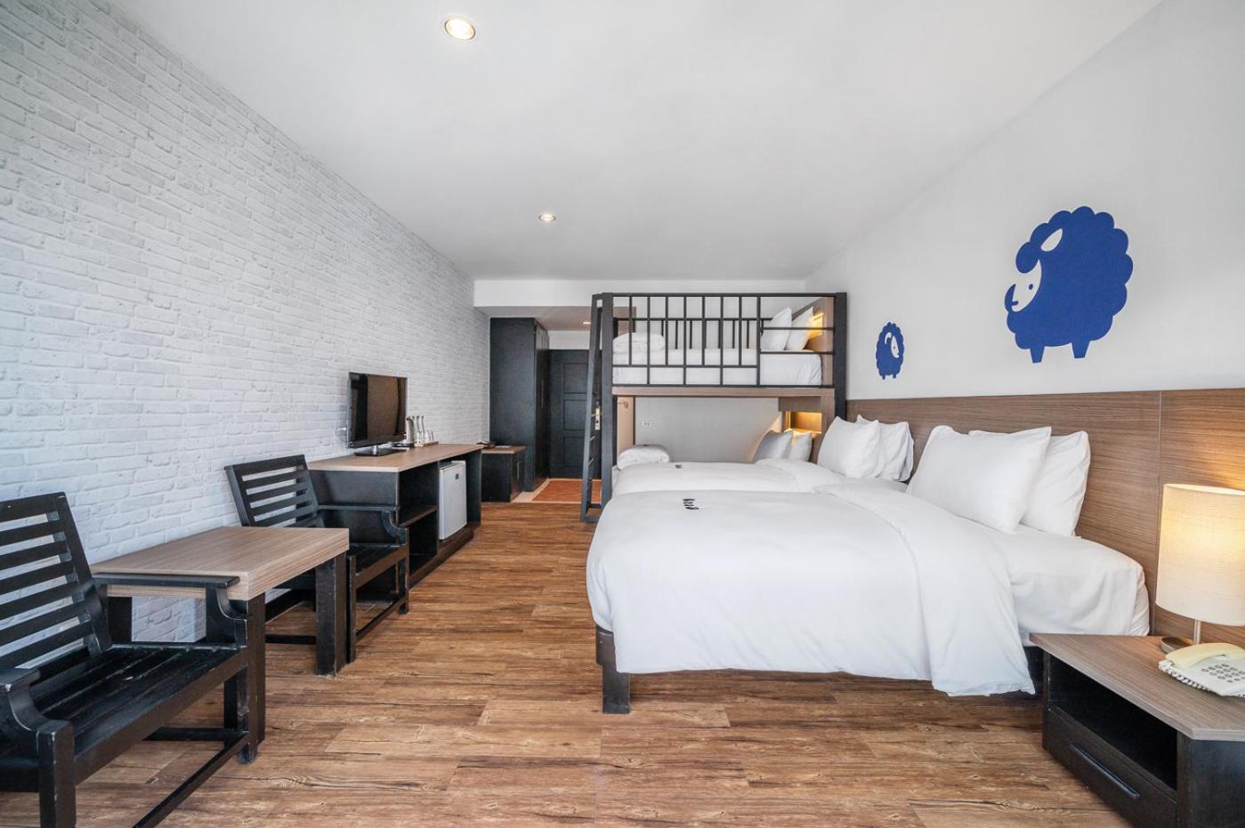 Kokotel Pattaya South Beach Room photo
